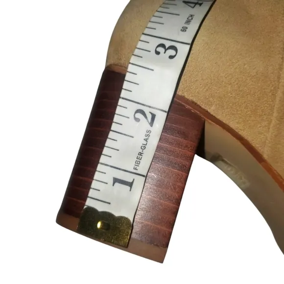 URBAN OUTFITTERS Boro Tan Suede Western Pull-on Stacked‎ Heel Ankle Boots NEW 9