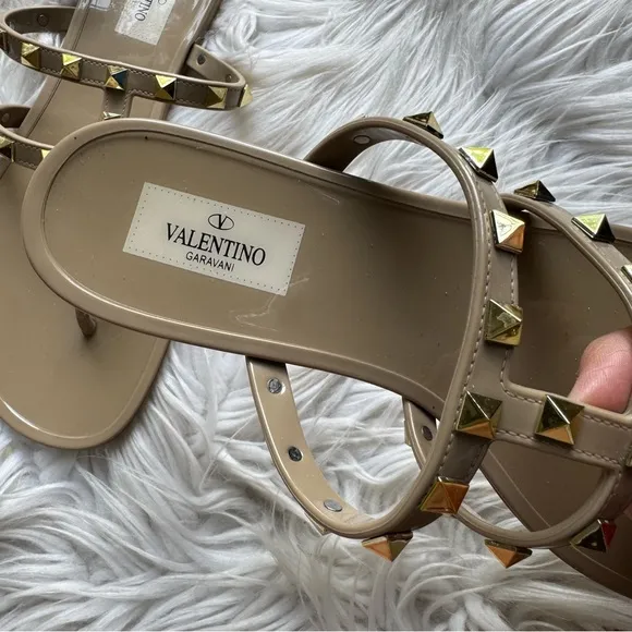 Valentino Garavani Rockstud rubber sandals