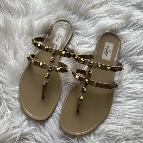 Valentino Garavani Rockstud rubber sandals