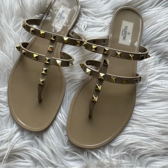 Valentino Garavani Rockstud rubber sandals