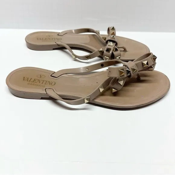 Valentino Garavani Rubber Rockstud Jelly Thong Sandals Size 37