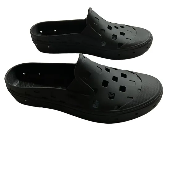 Vans Black Perforated Rubber Slip-On Shoes Men’s Size 11 Waterproof