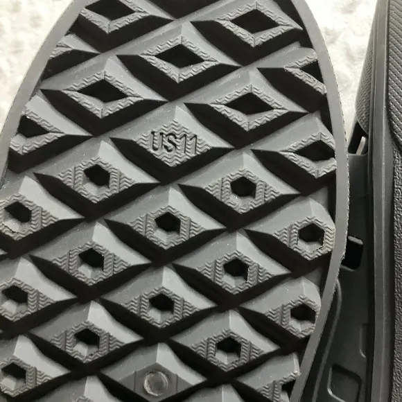 Vans Black Perforated Rubber Slip-On Shoes Men’s Size 11 Waterproof