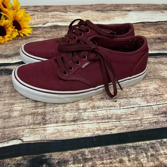 Vans Burgundy Shoes are in like new condition. Size 7.5