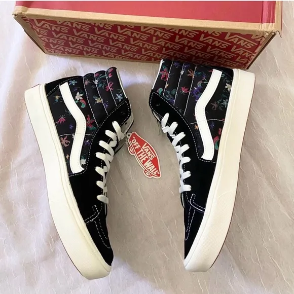 Vans Comfycush SK8-HI 'Black Mens Size 11.0US  Women Size 12.5 US