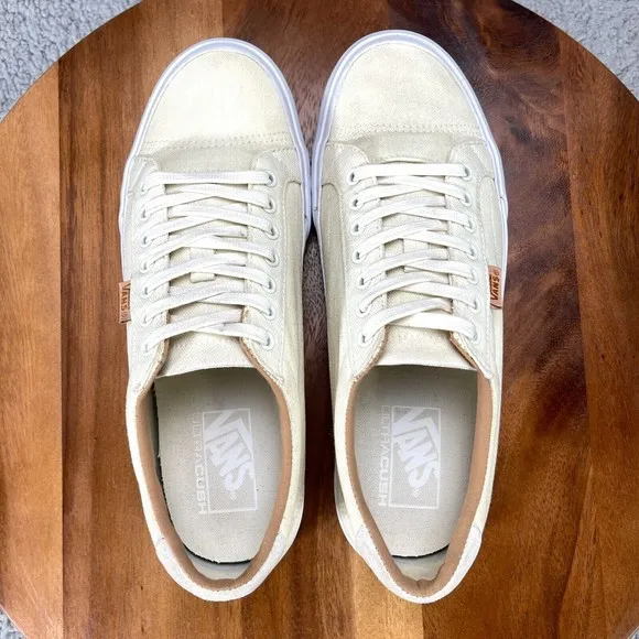 Vans Court Mens Size 8.5 Sneakers Shoes Canvas Marshmallow Ultra Cush