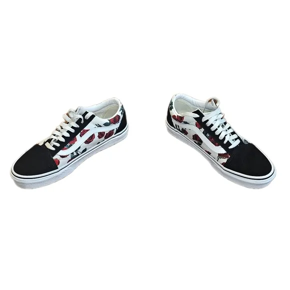 Van's Customs Checkerboard Roses Old Skool shoes, size 7.5 M, 9 W
