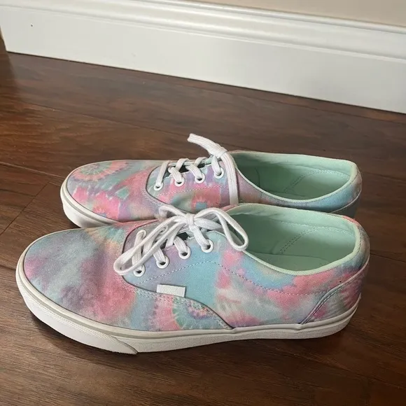 Vans Doheny Pastel Tie-Dye Sneakers-like new, Size 10