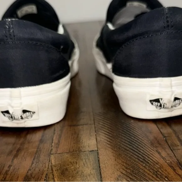 Vans Embroidered Tiger and Floral  Slip-On  Black Nylon Shoes Sneakers Sz 8