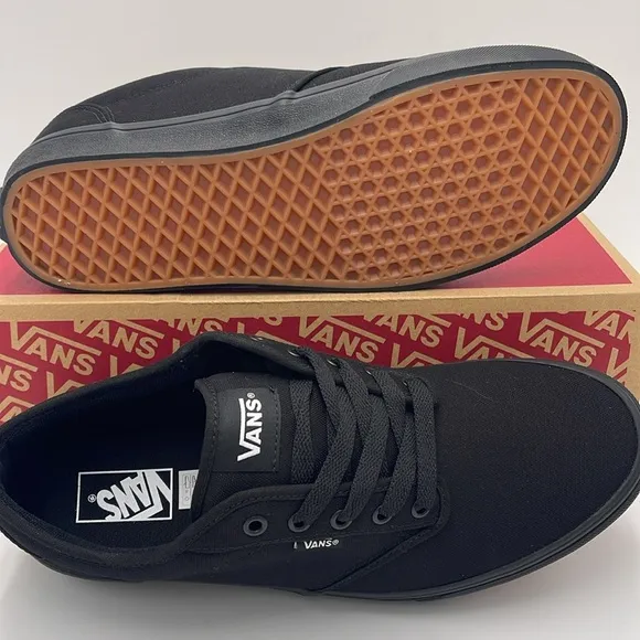 Vans Men's Black Canvas Sneakers Atwood (Canvas) Black/BlackVN000TUY186