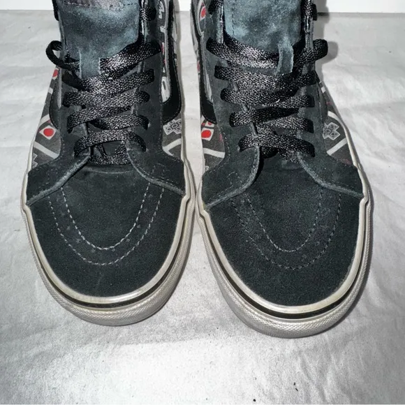 Vans Nintendo NES Controller Game Over Hightop Skate Shoes Mens 11.5