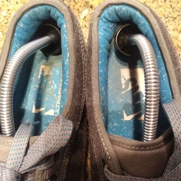 Vans off The Wall Corduroy Suede Shoes Mens Size 10.5 Sneakers Lace Up Gray Rare