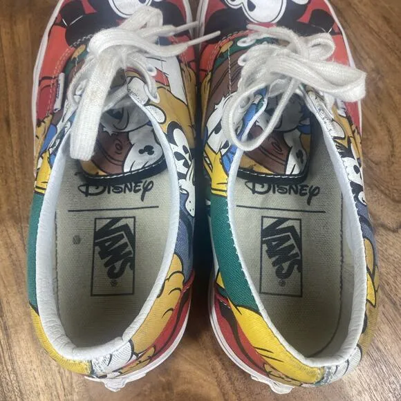 Vans Off The Wall Disney Mickey Mouse and Friends Womens Size 7 Low Top Shoes