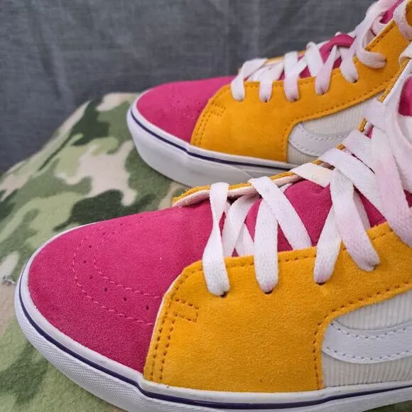 Vans Off The Wall Multi-Color High Top Sneakers Shoes Men 8 Women's 9.5