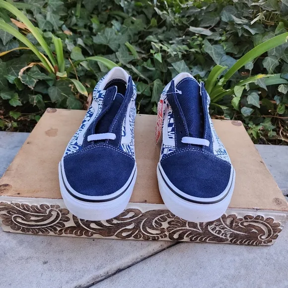 Vans Old Skool Dark Blue Sneakers