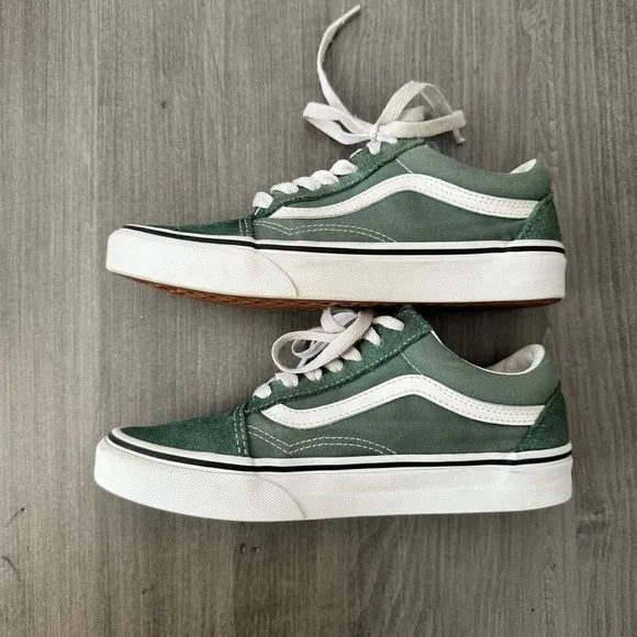 Vans Old Skool green Low Top Lace Up Sneakers shoes Women Size 6.5