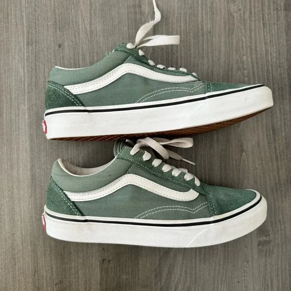 Vans Old Skool green Low Top Lace Up Sneakers shoes Women Size 6.5