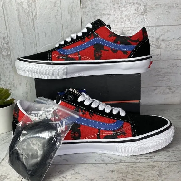 Vans Old Skool x Krooked Skate Shoes Red Black Sneakers Mens Size 7 Suede canvas