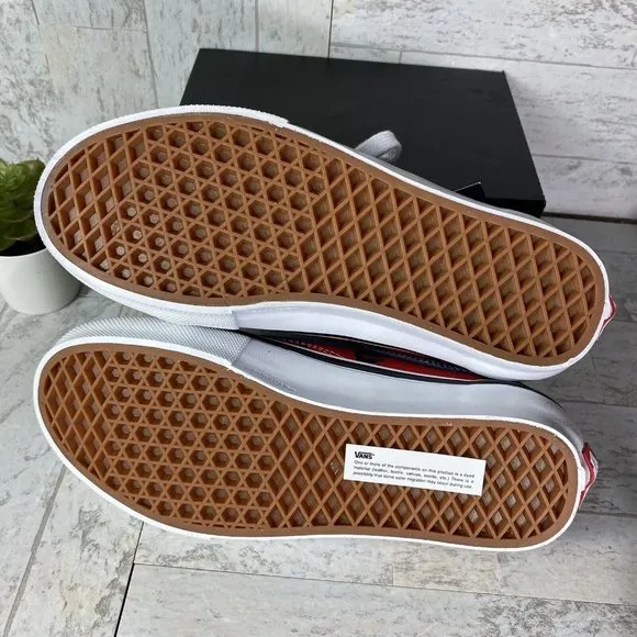 Vans Old Skool x Krooked Skate Shoes Red Black Sneakers Mens Size 7 Suede canvas