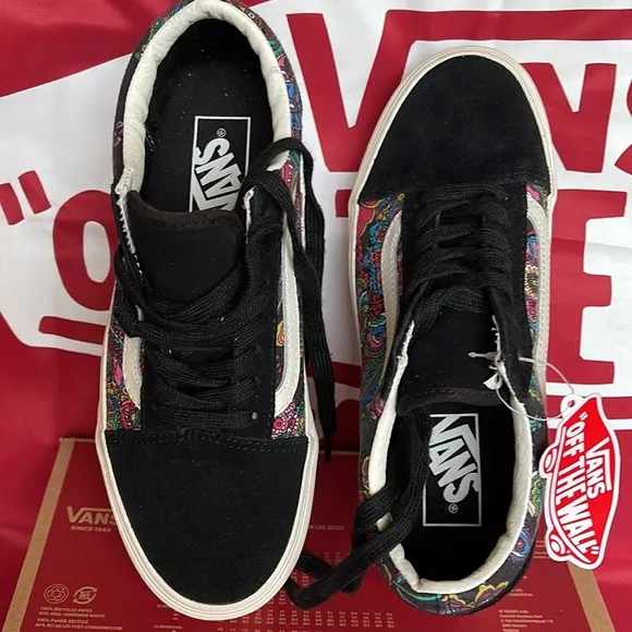 Vans Old SkoolPaisley Bloom BlackVNOA7Q5MBLKWMNS Platforms - sneakers
