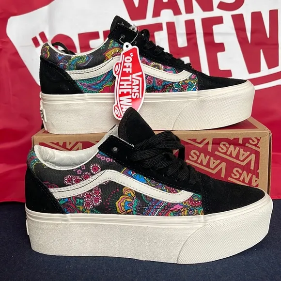 Vans Old SkoolPaisley Bloom BlackVNOA7Q5MBLKWMNS Platforms - sneakers