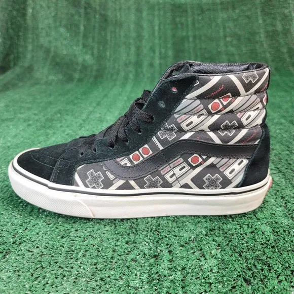 VANS Sk8-Hi Reissue x Nintendo Controller Men's size 7 / Women's size 8.5