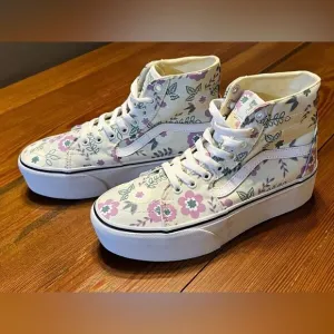 VANS SK8-HI Tapered STACKFORM‎ 2024 Pastel Floral Frosted Mint/True White Shoe
