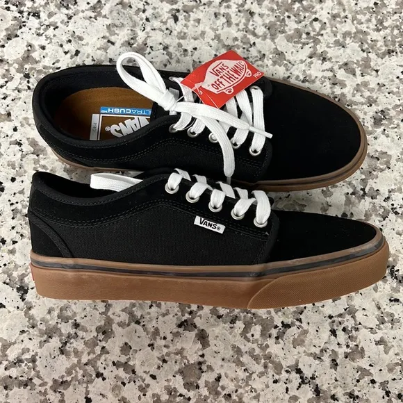 VANS | Skate Chukka Low Black &amp; Gum Suede Skate Shoes