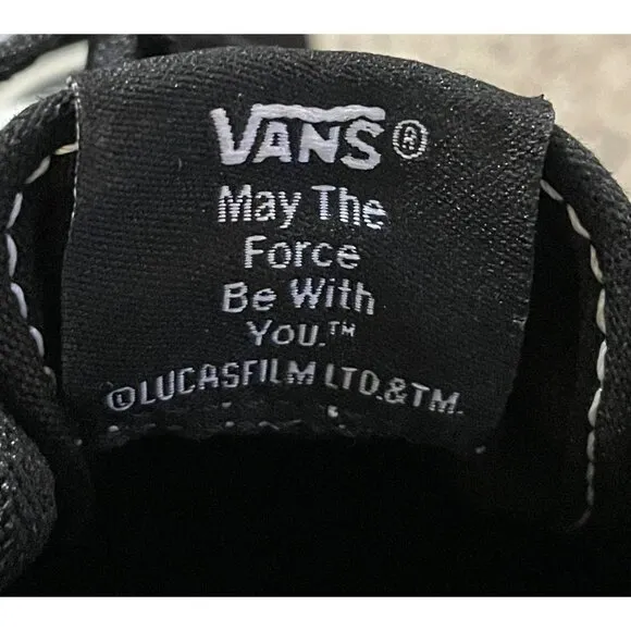 Vans Star Wars Shoes DkSide/StrmCmo VN-OY6XEXB Mens 6.5 Womens 8 Used Excellent