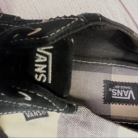 Vans Tory Plaid Black/White Low-Top Shoes