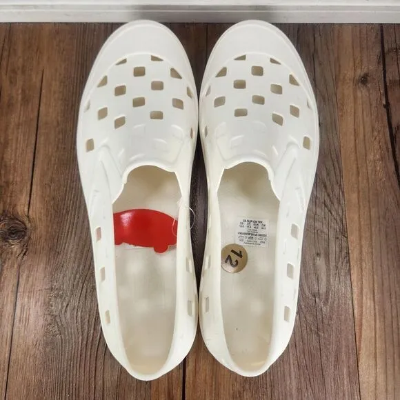 VANS UA Slip-On TRK Mens Sz 12 Cream White Rubber Casual Low Water Shoes NEW