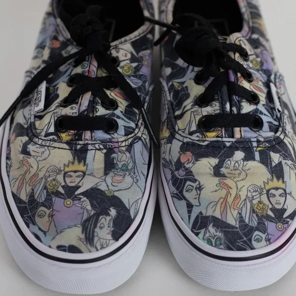 Vans x Disney Villains Authentic Shoes | Women’s Size 6 / Men’s 4.5