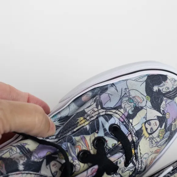 Vans x Disney Villains Authentic Shoes | Women’s Size 6 / Men’s 4.5