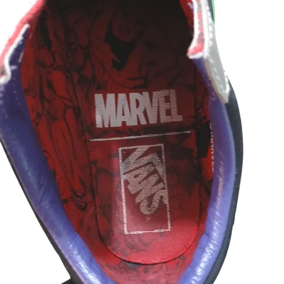Vans x Marvel Avengers Captain America Sneakers Women's Tennis Shoes size 9
