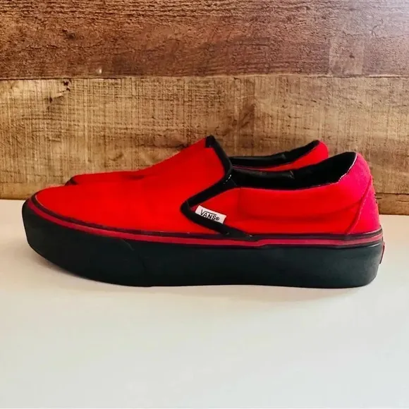Vans Customized Slip Ons With Smokinhot VaporsWritten On The Back Of The Shoes