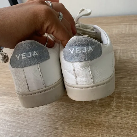 Veja girls White Sneakers size 2