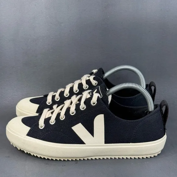 Veja Nova Canvas Low Black Pierre sneaker shoes men’s size 8