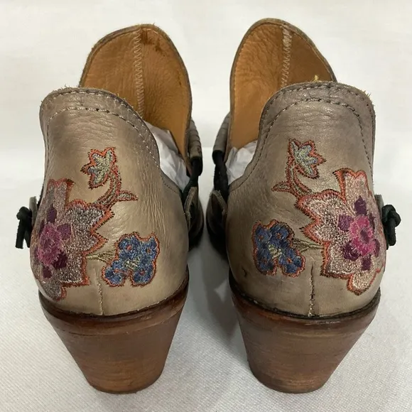 Vera Cruz Estrada embroidered boots rustic satin gray Sz 40 Sundance Veracruz