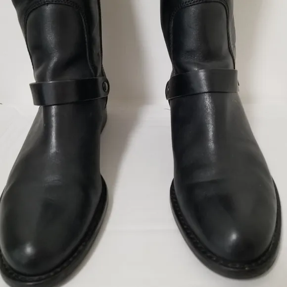 Via Spiga Black Leather Riding Boots Chunky Heel Zip Up Size 8.5M