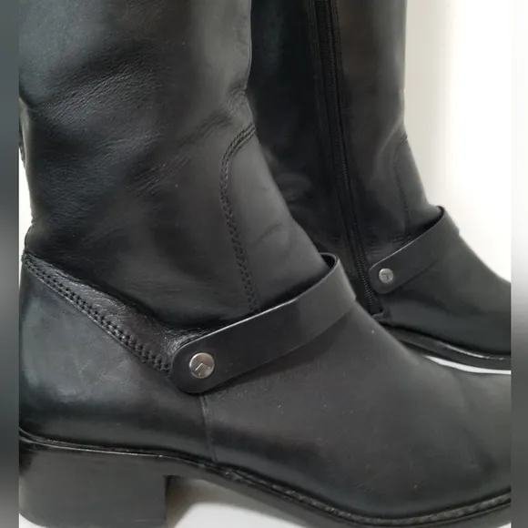 Via Spiga Black Leather Riding Boots Chunky Heel Zip Up Size 8.5M