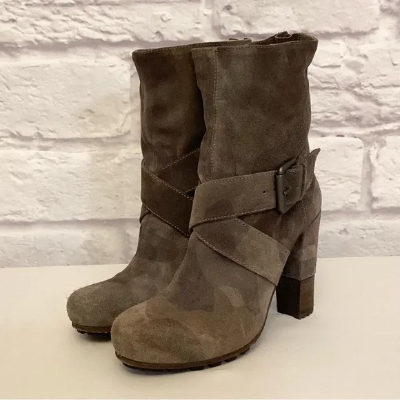 Vic Matie 7 (37) Camo Suede Leather Ankle Boots Women’s Italy Made Booties