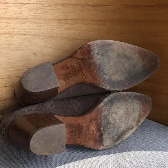 Vince Brown Suede Leather Booties