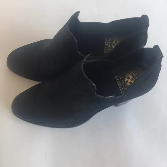 Vince Camuto Black leather shoes Sz 9.5