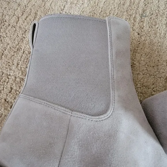 Vince Kimmy Gray Suede Ankle Boots, Size 7.5
