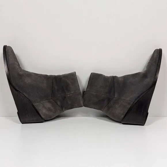Vince Mavis Charcoal Gray Suede Wedge Ankle Boots Women's 7