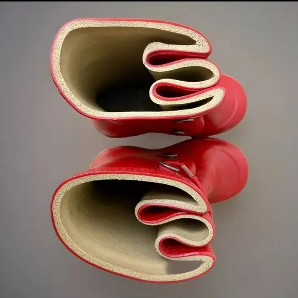 VINTAGE 1960’s NOS PARIGI Child RED Kids RUBBER RAIN BOOTS SZ 8 MADE IN USA 60s