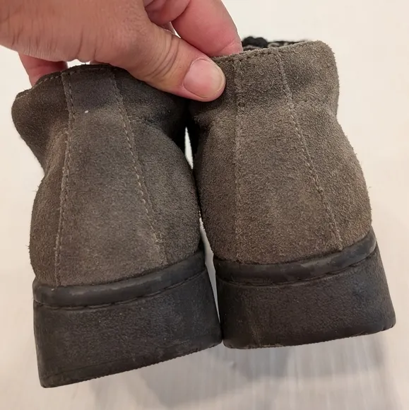 Vintage 90s Y2K CANDIES Wallabee gray suede chunky platform chukka booties