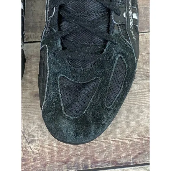 Vintage Asics Wresting Shoes Men Size 13 JL001 Black/Black White Stripe High Top