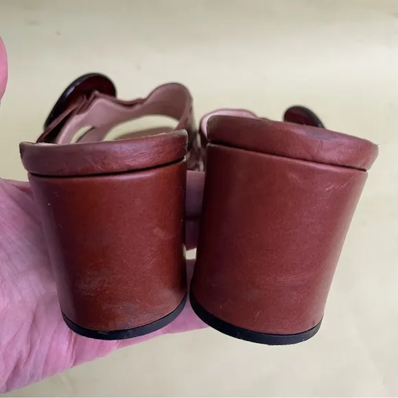 Vintage brown Prada leather shoes