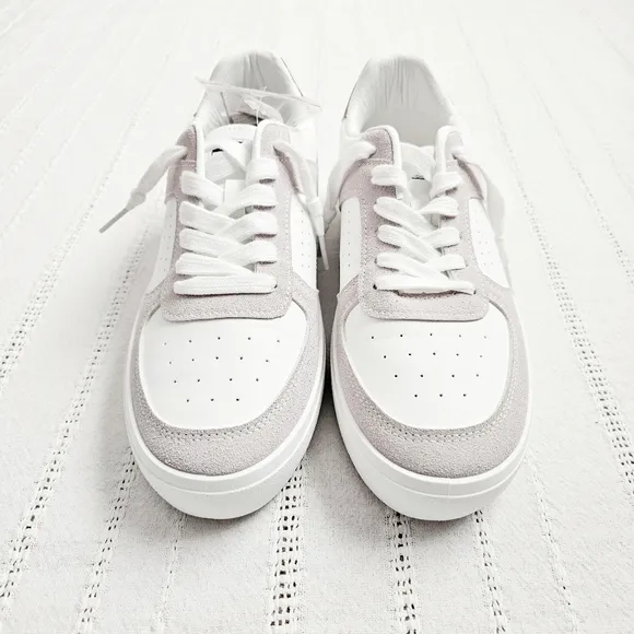 Vintage Havana Perforated Low Top Lace Up Platform Sneakers Shoes Becky Rare 8.5